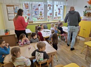 Warsztaty techniczne w grupie III Karmnik dla ptaków