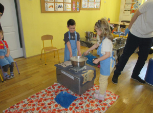 Pokaz kuchni molekularnej w grupie II 2025/2026