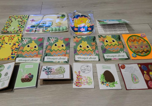 Wielkanocne Kartki wykonane przez rodziców z dziećmi grupy II